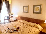 Acropolis Select hotel in Athens, Plaka area; room