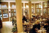 Parnassos Hotel in Delphi (2*): the cafeteria