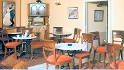 The breakfast room