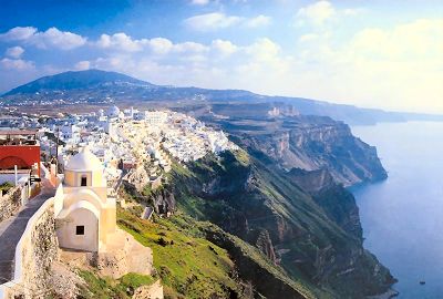 Another view of Fira town, on Thira
