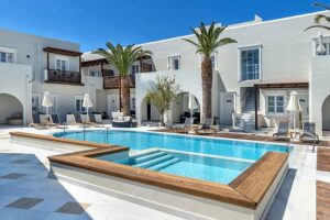 Nissaki Beach hotel in Naxos