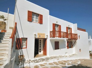 The Petassos Town hotel in Mykonos