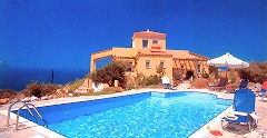 General view of the Rossa Villa and its pool