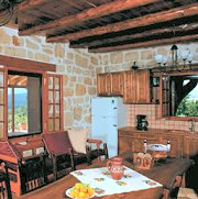 Kitchen/dining area